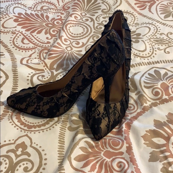 Heels 👠 - Picture 4 of 4